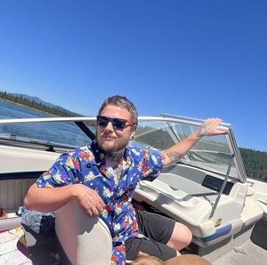 Meet your Posher, Kirk